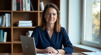 Einblick von Dr. Irmgard Bauer, Sozialversicherungs-Expertin (2/10)